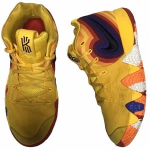 NIKE KYRIE 4 70’s DECADE PACK AMARILLO BLACK Sz 7Y